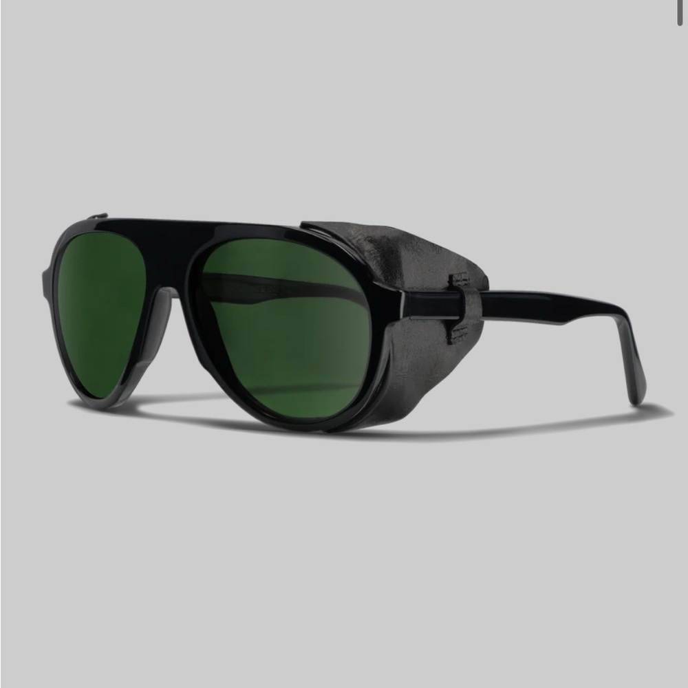 Obermeyer Rallye Sunglassess Brand New Black